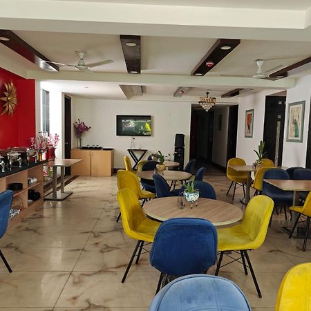 Posh Residency Huda City Center Gurgaon Exterior photo