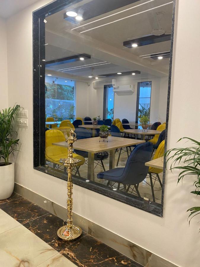 Posh Residency Huda City Center Gurgaon Exterior photo