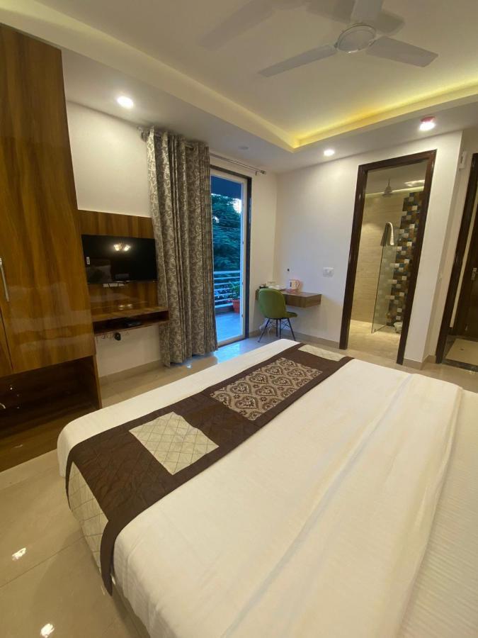 Posh Residency Huda City Center Gurgaon Exterior photo