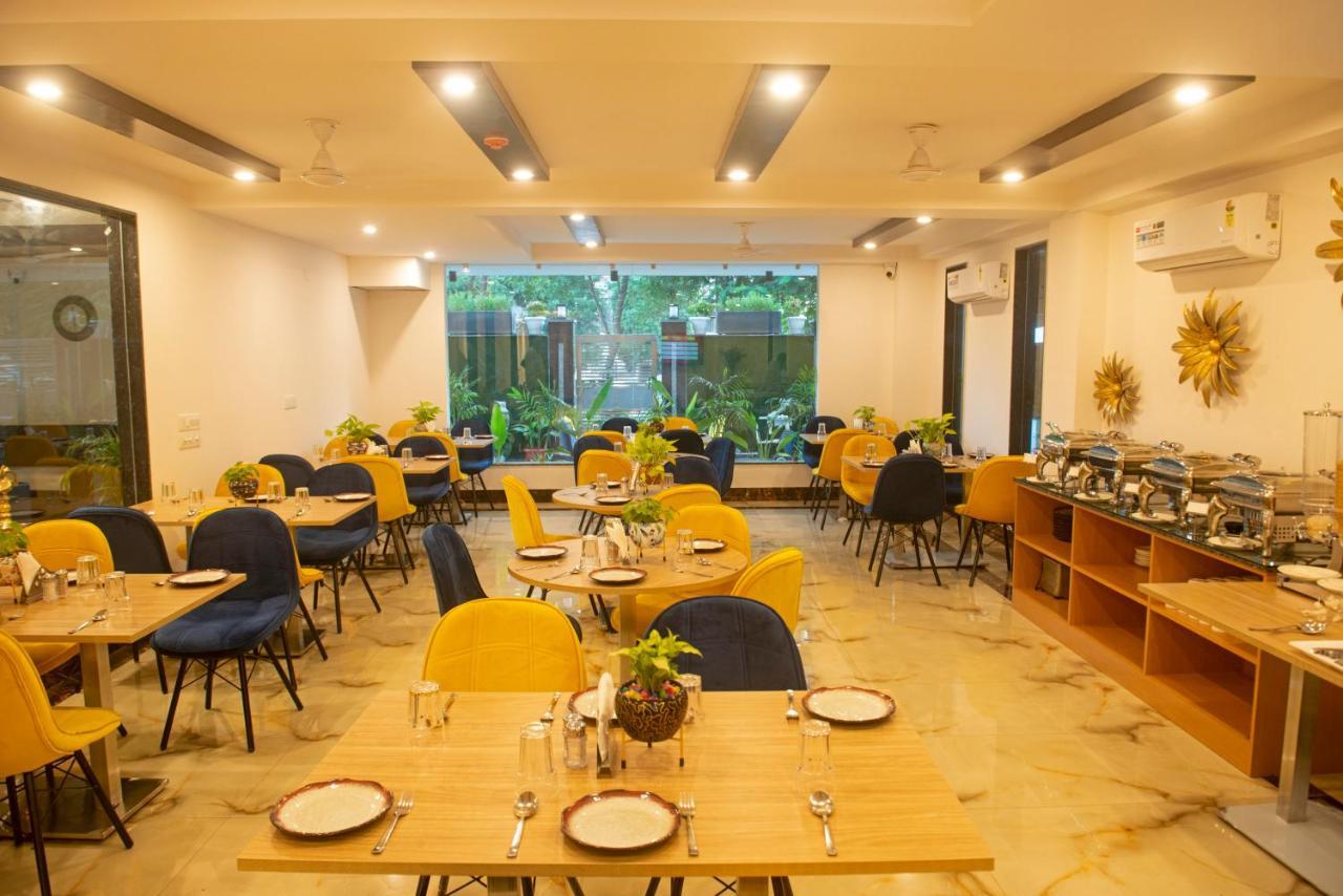 Posh Residency Huda City Center Gurgaon Exterior photo