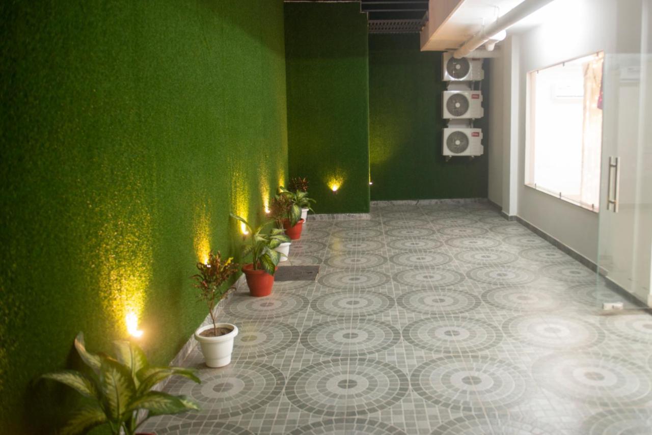 Posh Residency Huda City Center Gurgaon Exterior photo