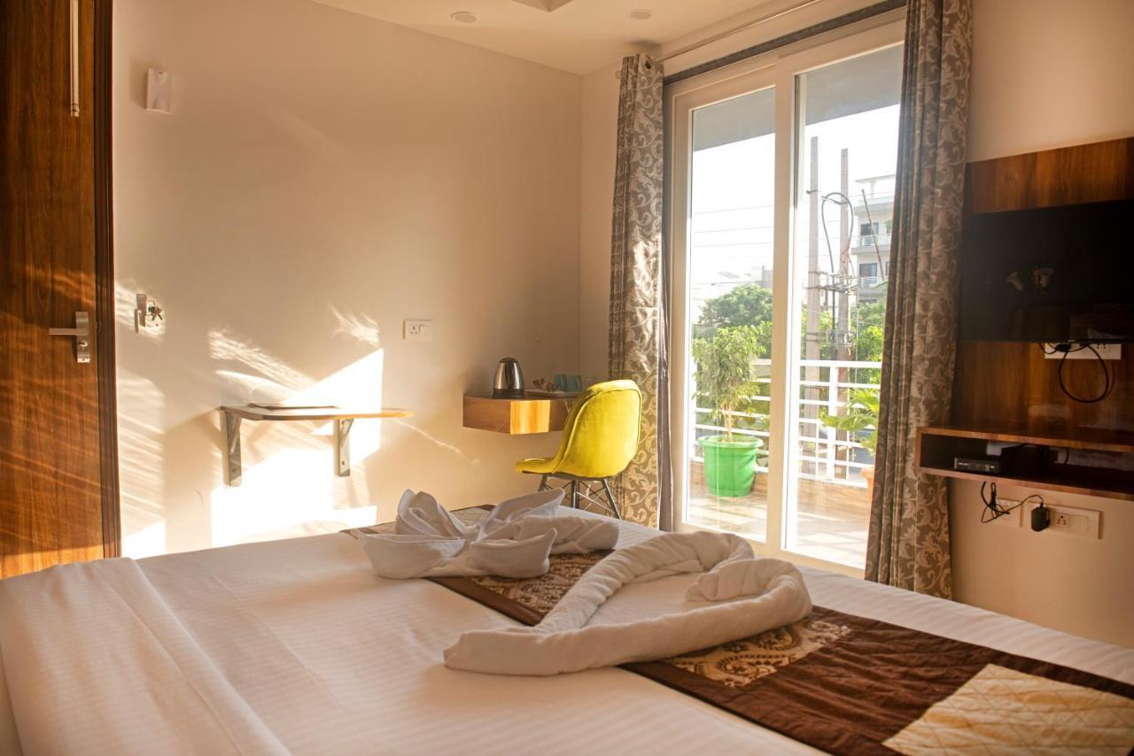 Posh Residency Huda City Center Gurgaon Exterior photo