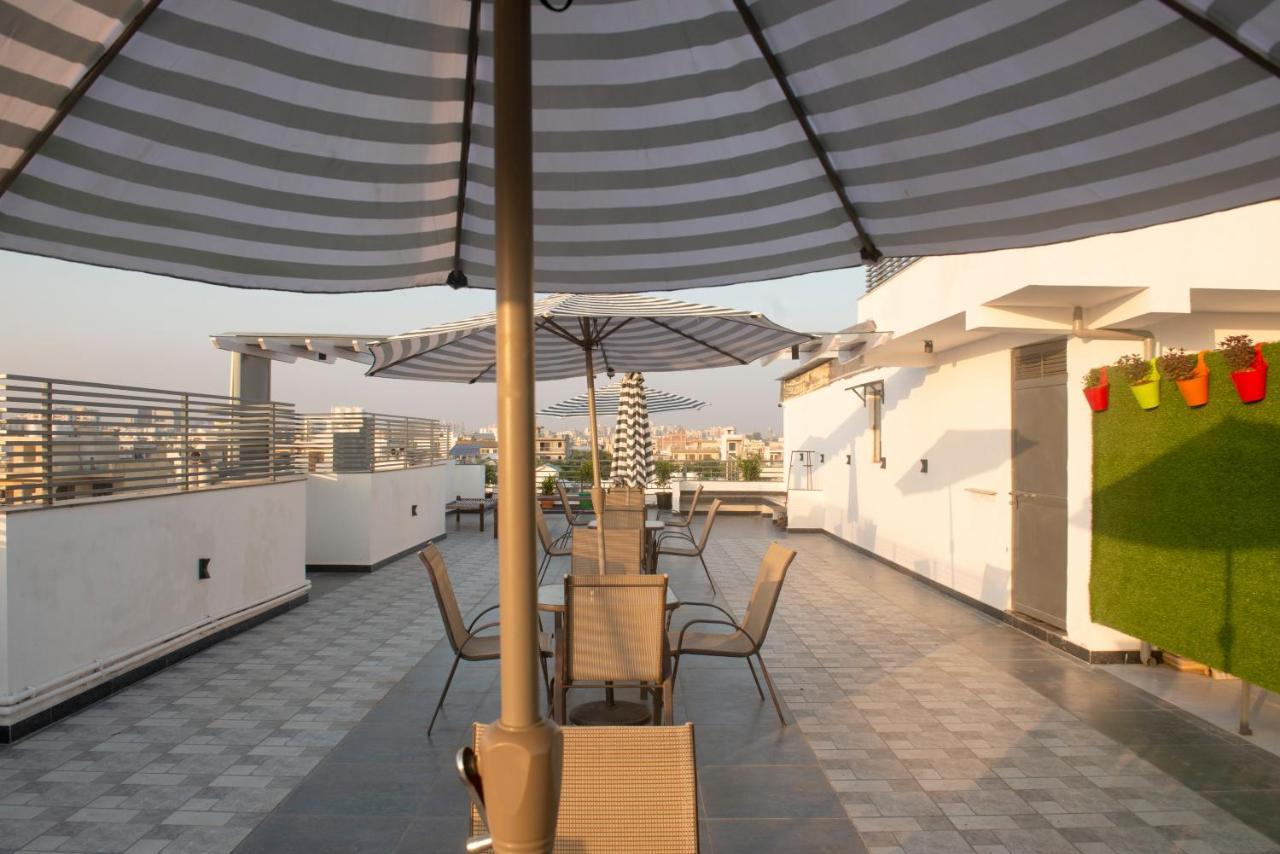 Posh Residency Huda City Center Gurgaon Exterior photo
