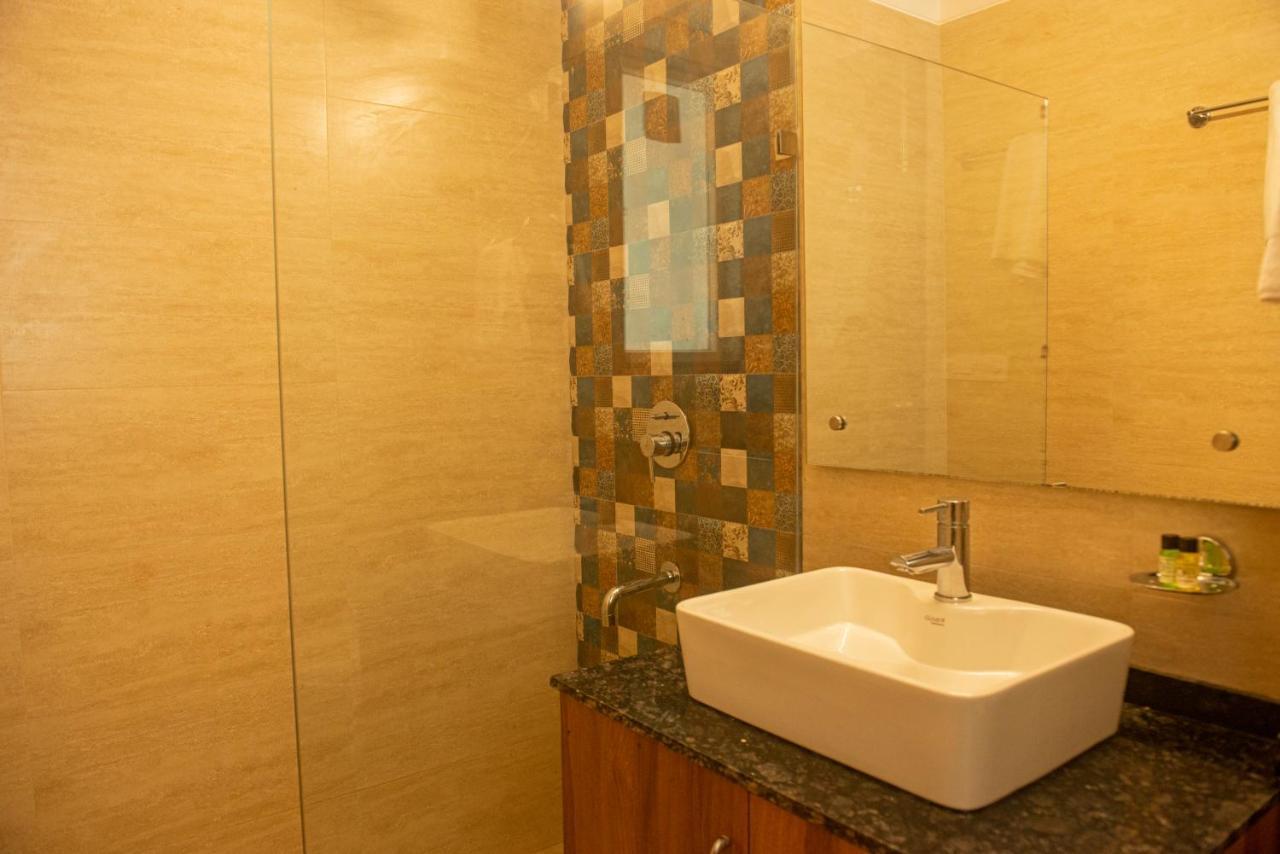 Posh Residency Huda City Center Gurgaon Exterior photo